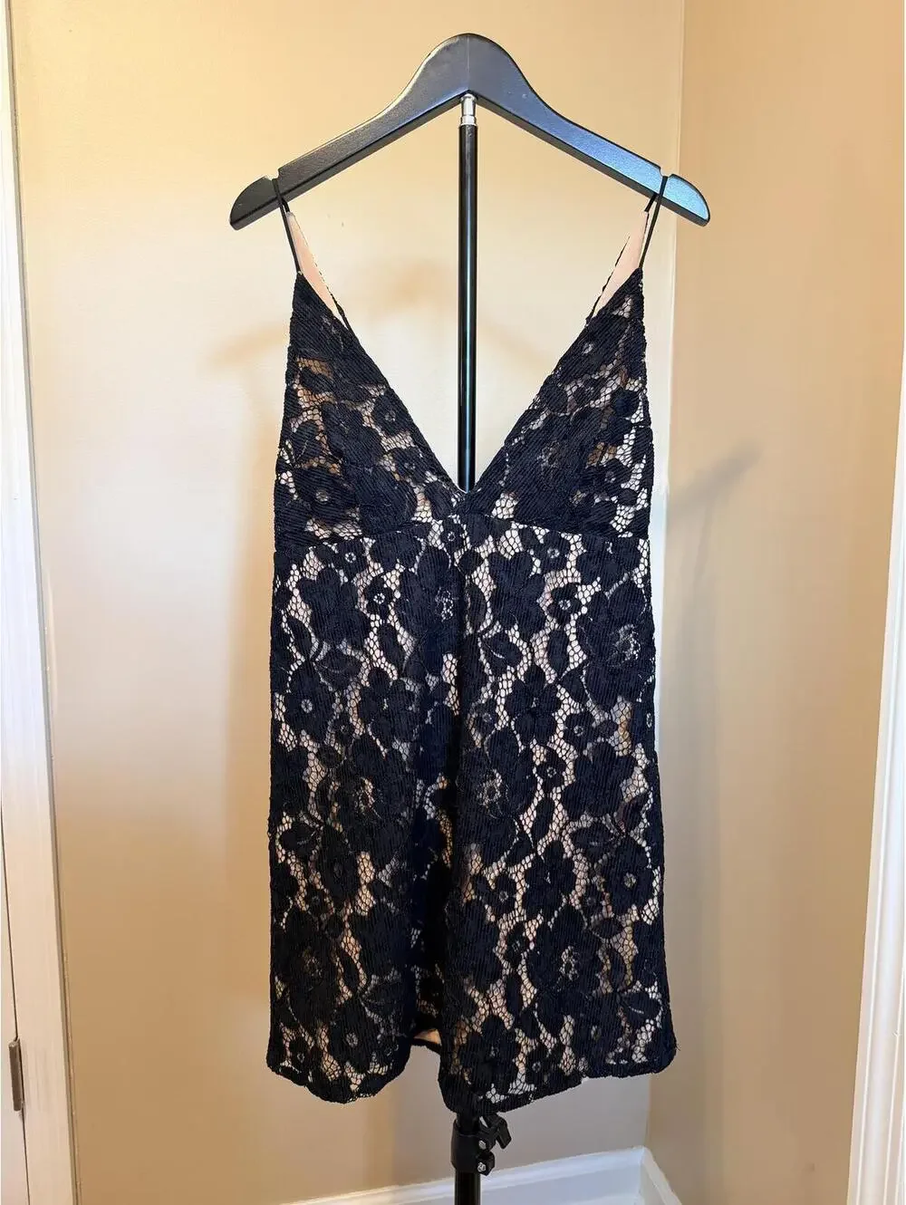 Free People Black Lace Slip Dress Size 0 Deep V Mini Dress Boho Festival